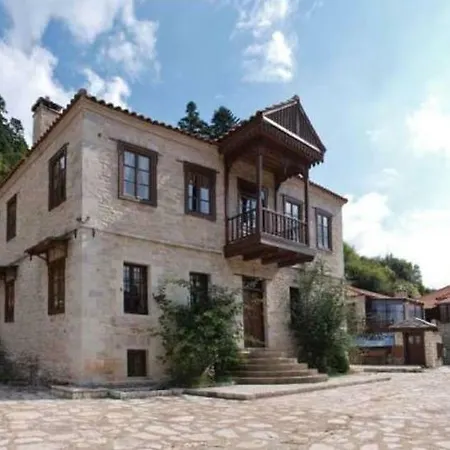 Koryschades Village 3* Karpenisi